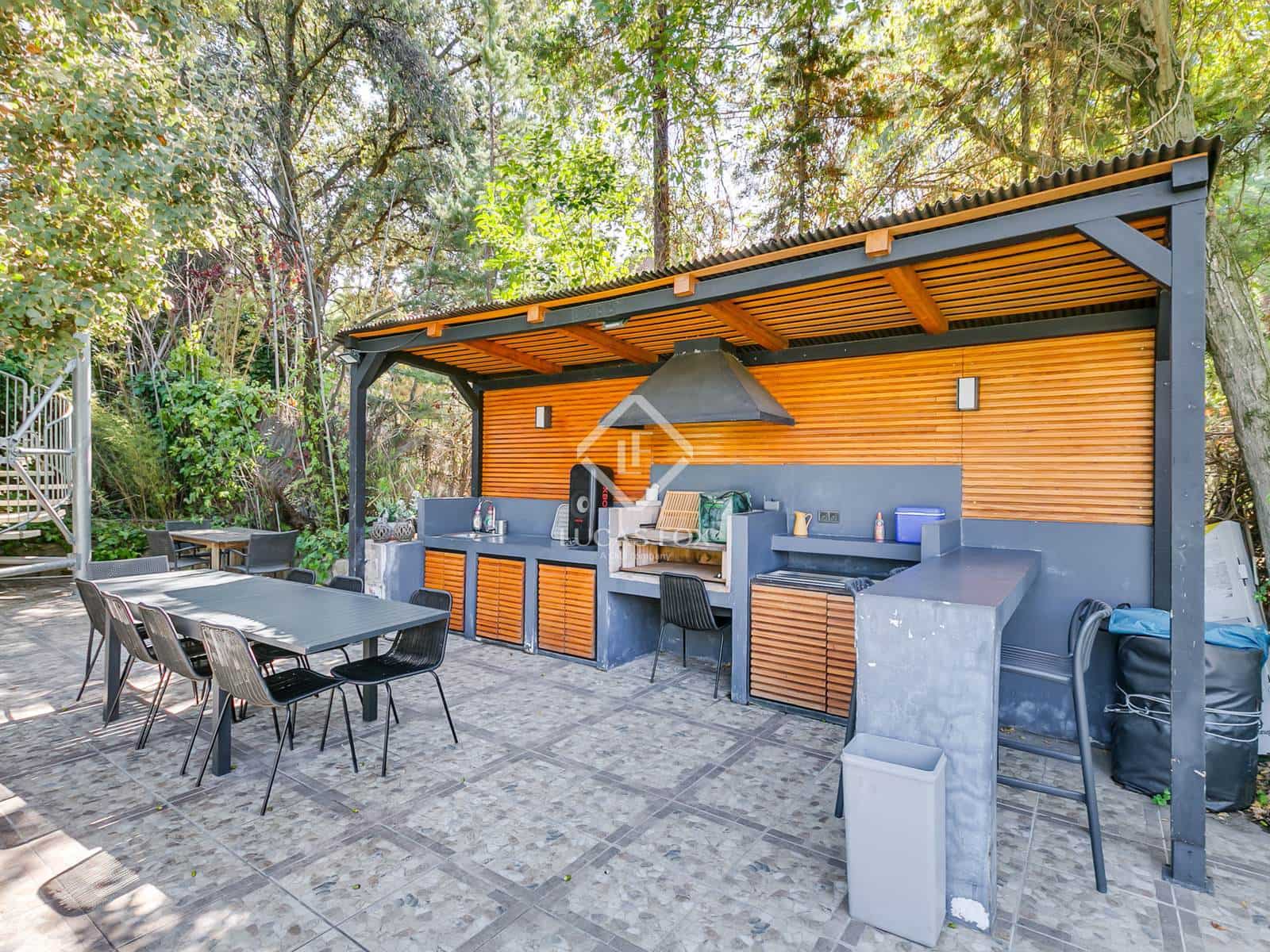 8 soveværelse Villa til salg i Madrid by med swimmingpool - € 5.450.000 (Ref: 9249144)