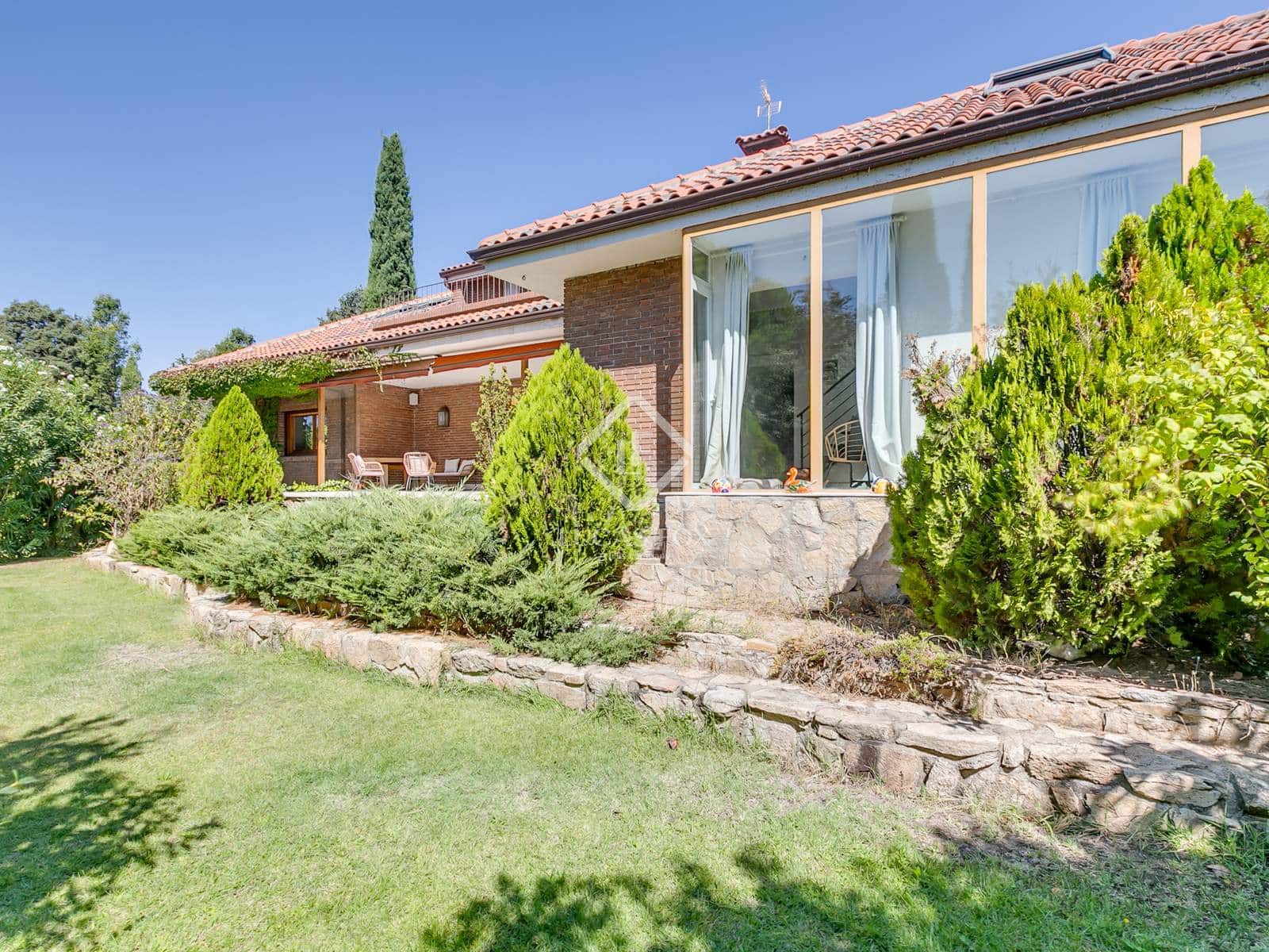 8 soveværelse Villa til salg i Madrid by med swimmingpool - € 5.450.000 (Ref: 9249144)