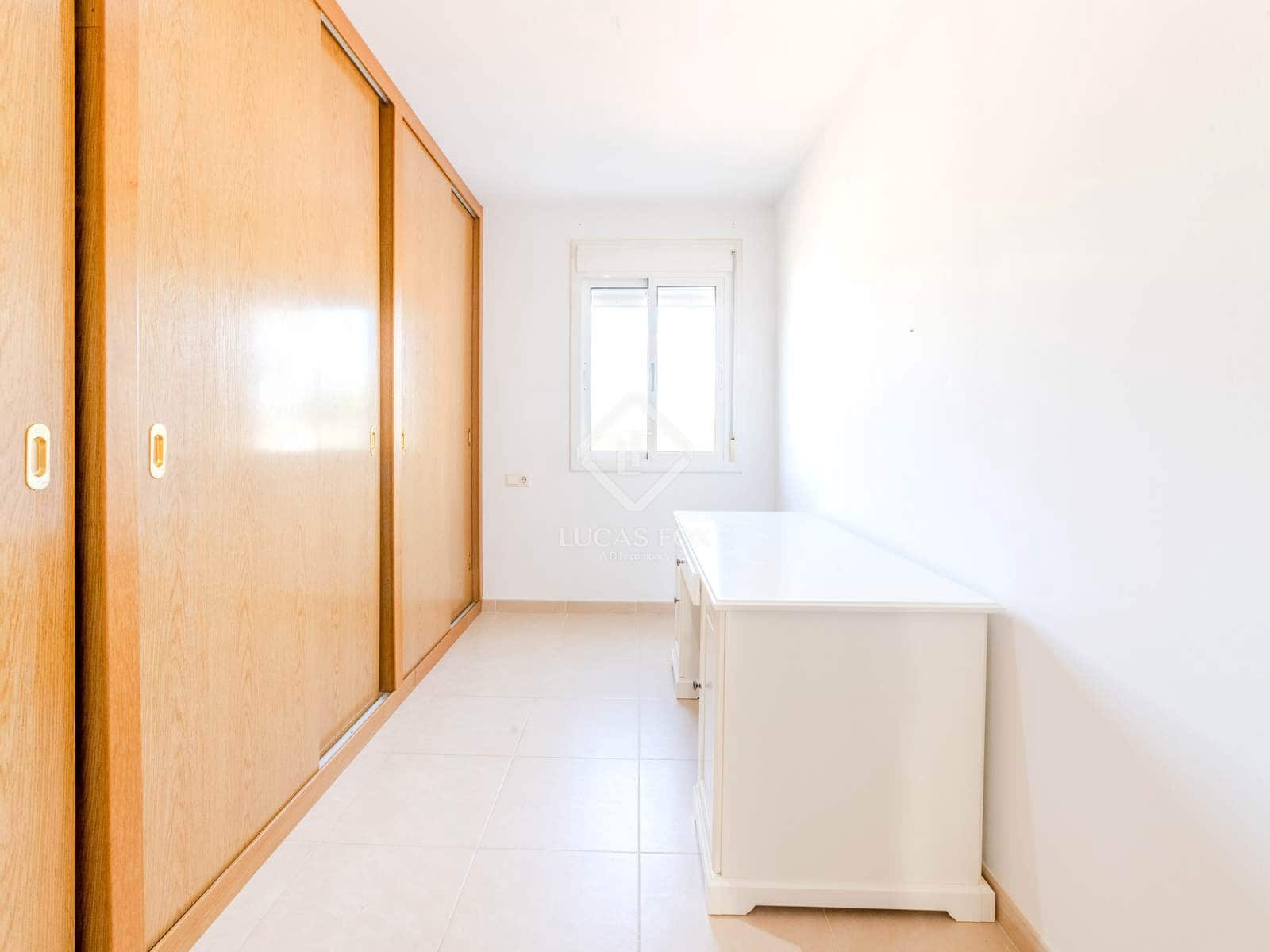 4 soverom Villa til salgs i Olivella med svømmebasseng garasje - € 535 000 (Ref: 9249145)