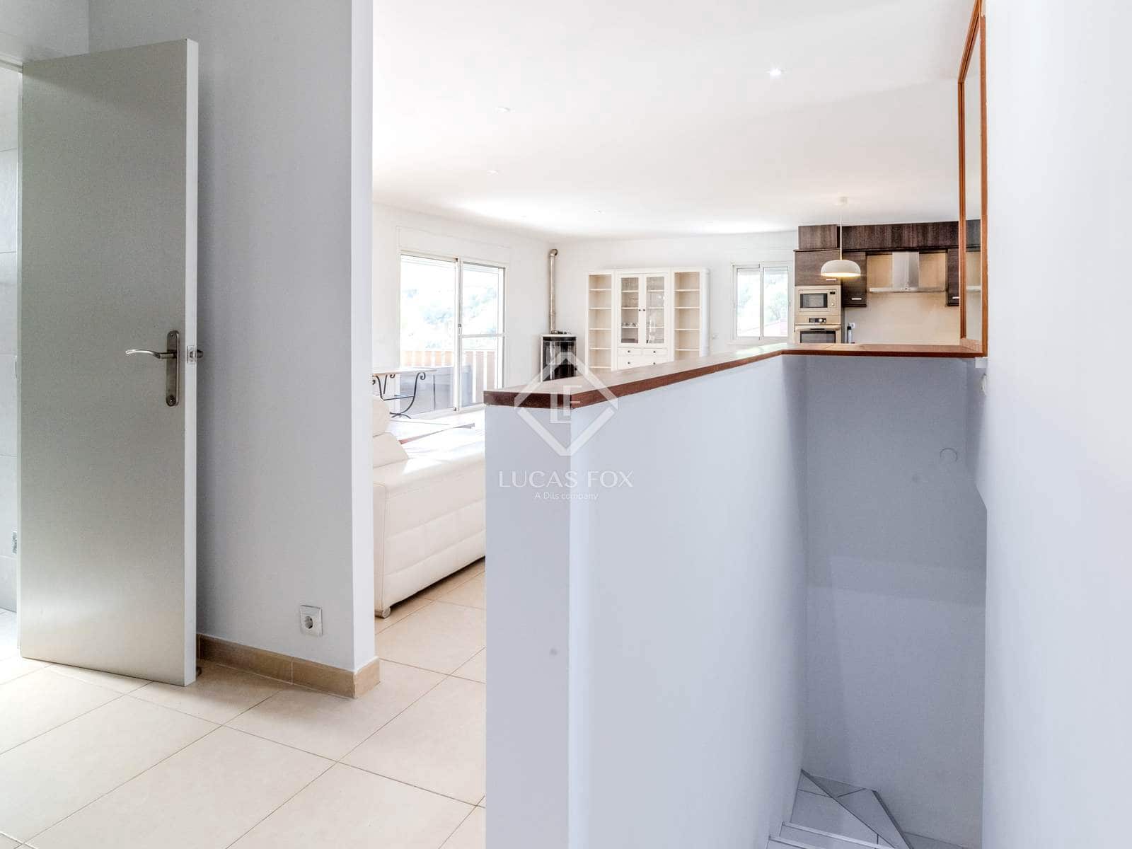 4 soverom Villa til salgs i Olivella med svømmebasseng garasje - € 535 000 (Ref: 9249145)