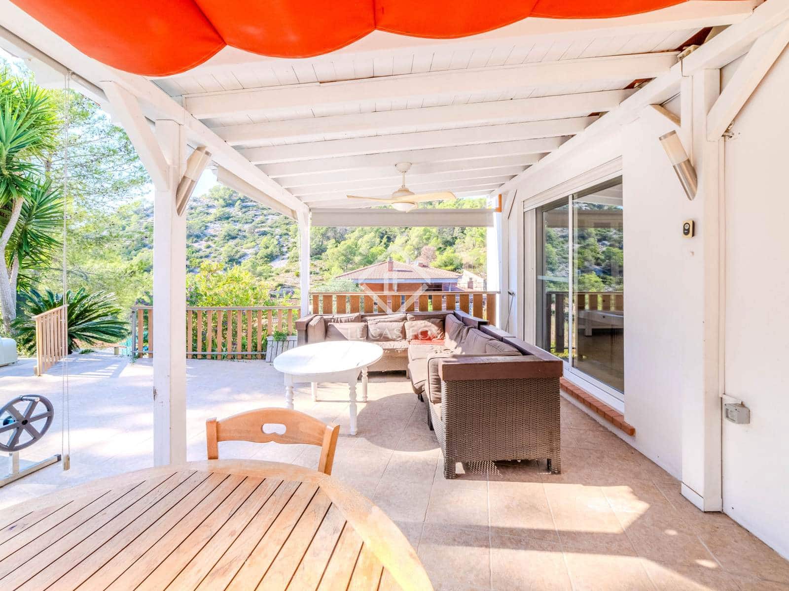 4 soverom Villa til salgs i Olivella med svømmebasseng garasje - € 535 000 (Ref: 9249145)