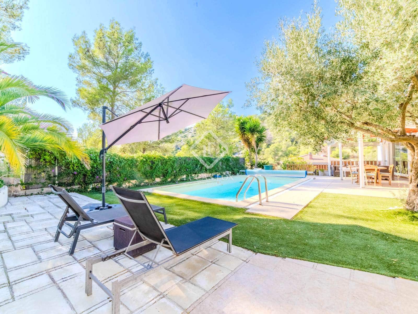 4 soverom Villa til salgs i Olivella med svømmebasseng garasje - € 535 000 (Ref: 9249145)