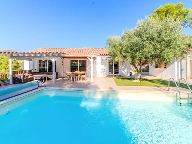 4 bedroom Villa for sale in Olivella with pool garage - € 535,000 (Ref: 9249145)