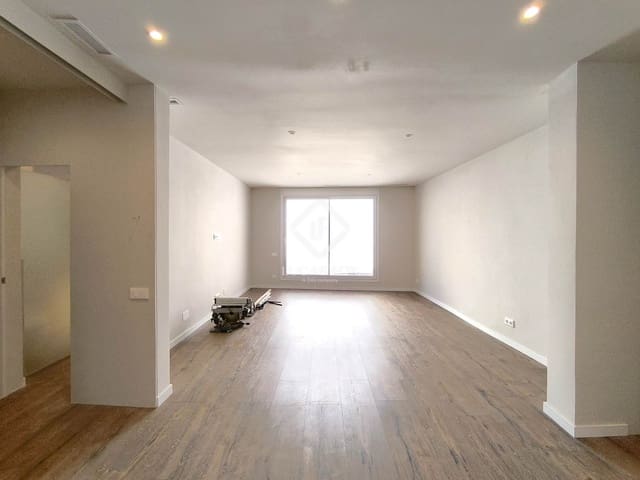 4 sypialnia Penthouse na sprzedaż w Sant Just Desvern - 830 000 € (Ref: 9251581)