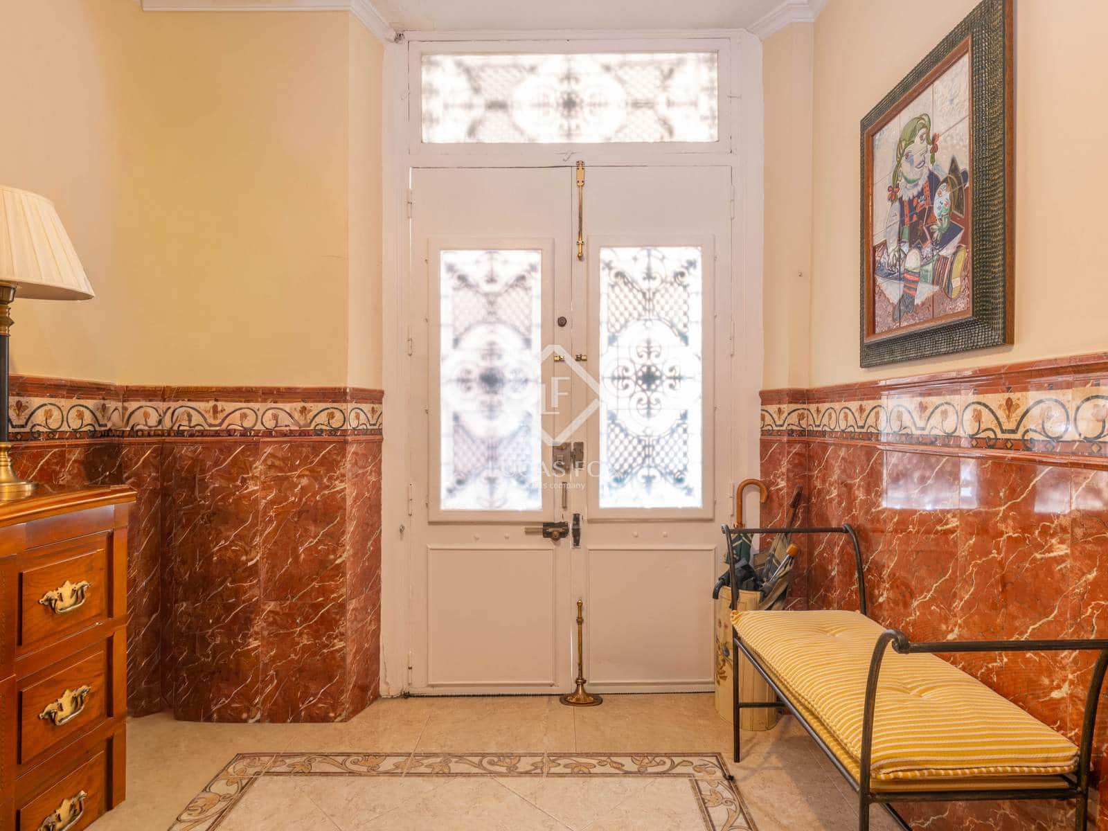 4 soveværelse Villa til salg i Malaga by - € 650.000 (Ref: 9253660)