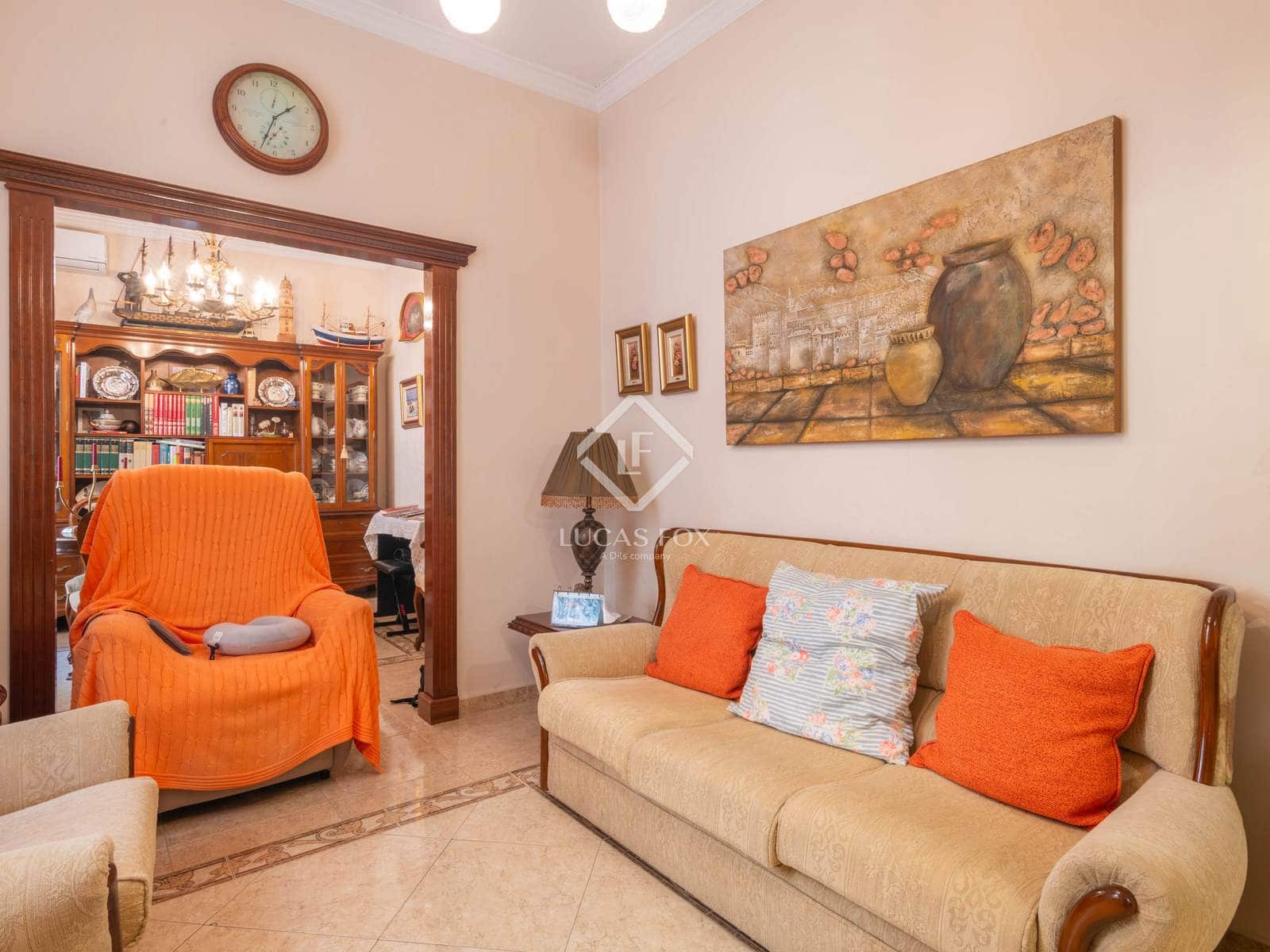 4 soveværelse Villa til salg i Malaga by - € 650.000 (Ref: 9253660)