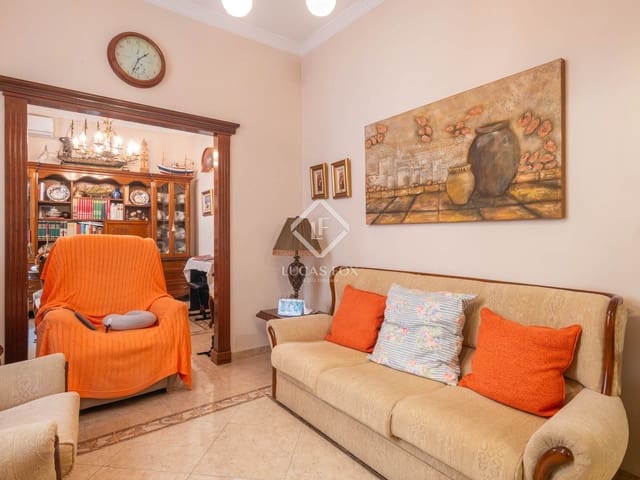 4 sypialnia Willa na sprzedaż w Miasto Málaga - 650 000 € (Ref: 9253660)