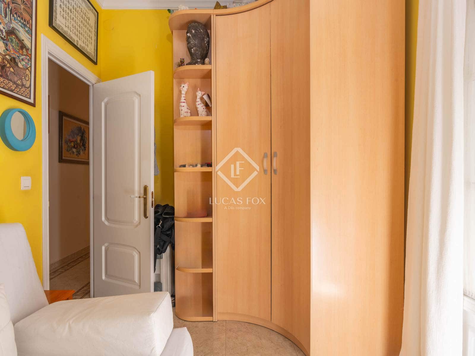 4 soveværelse Villa til salg i Malaga by - € 650.000 (Ref: 9253660)