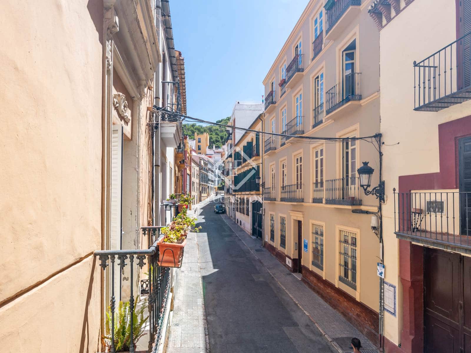 4 soveværelse Villa til salg i Malaga by - € 650.000 (Ref: 9253660)