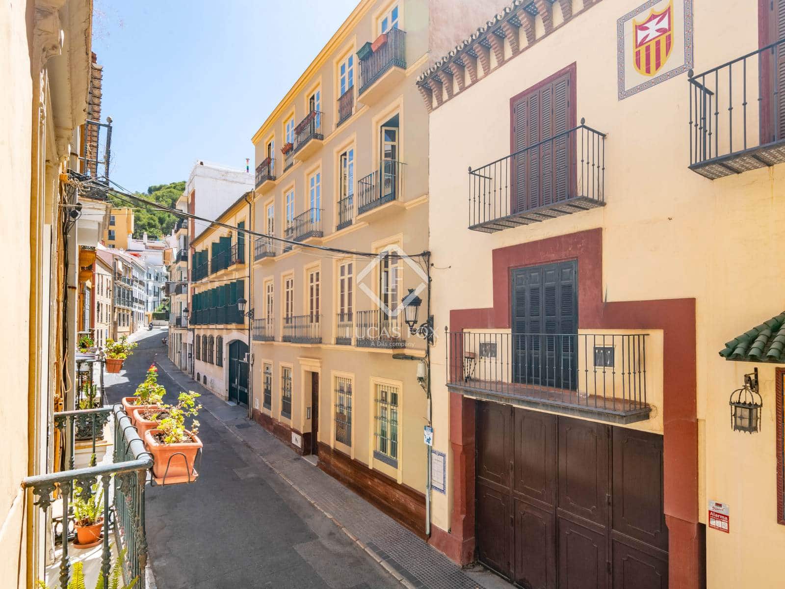 4 soveværelse Villa til salg i Malaga by - € 650.000 (Ref: 9253660)
