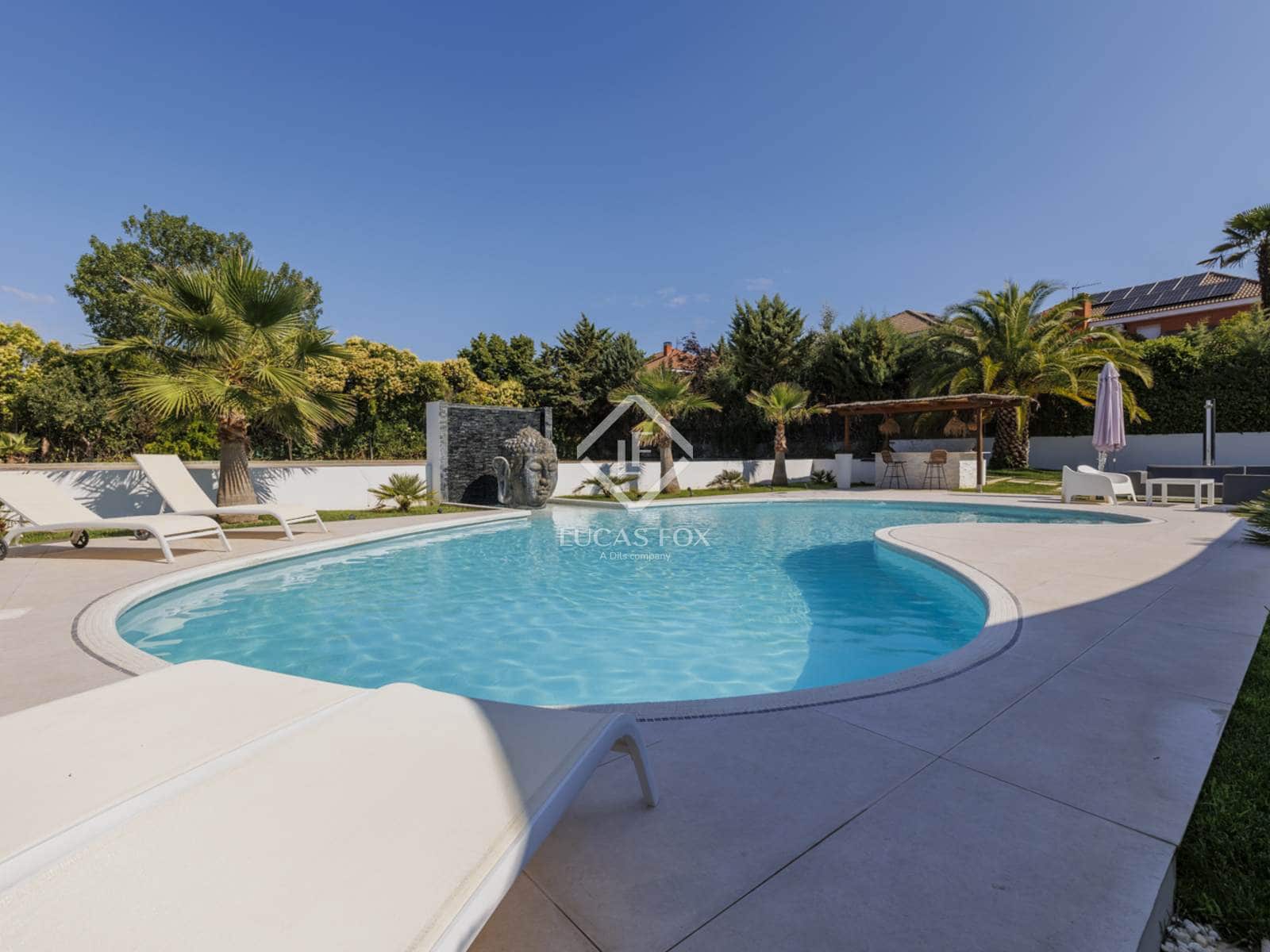 5 soverom Villa til salgs i Boadilla del Monte med svømmebasseng garasje - € 2 100 000 (Ref: 9253910)