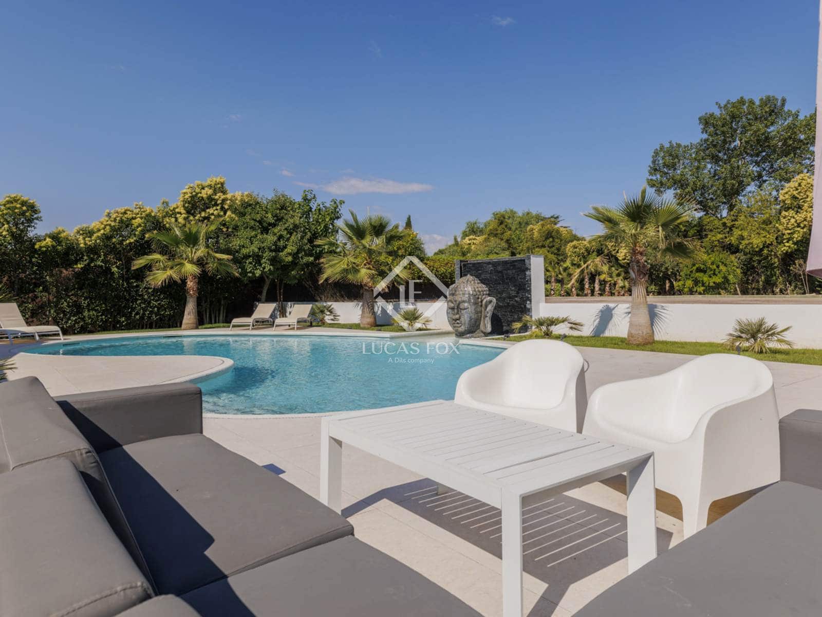 5 soverom Villa til salgs i Boadilla del Monte med svømmebasseng garasje - € 2 100 000 (Ref: 9253910)