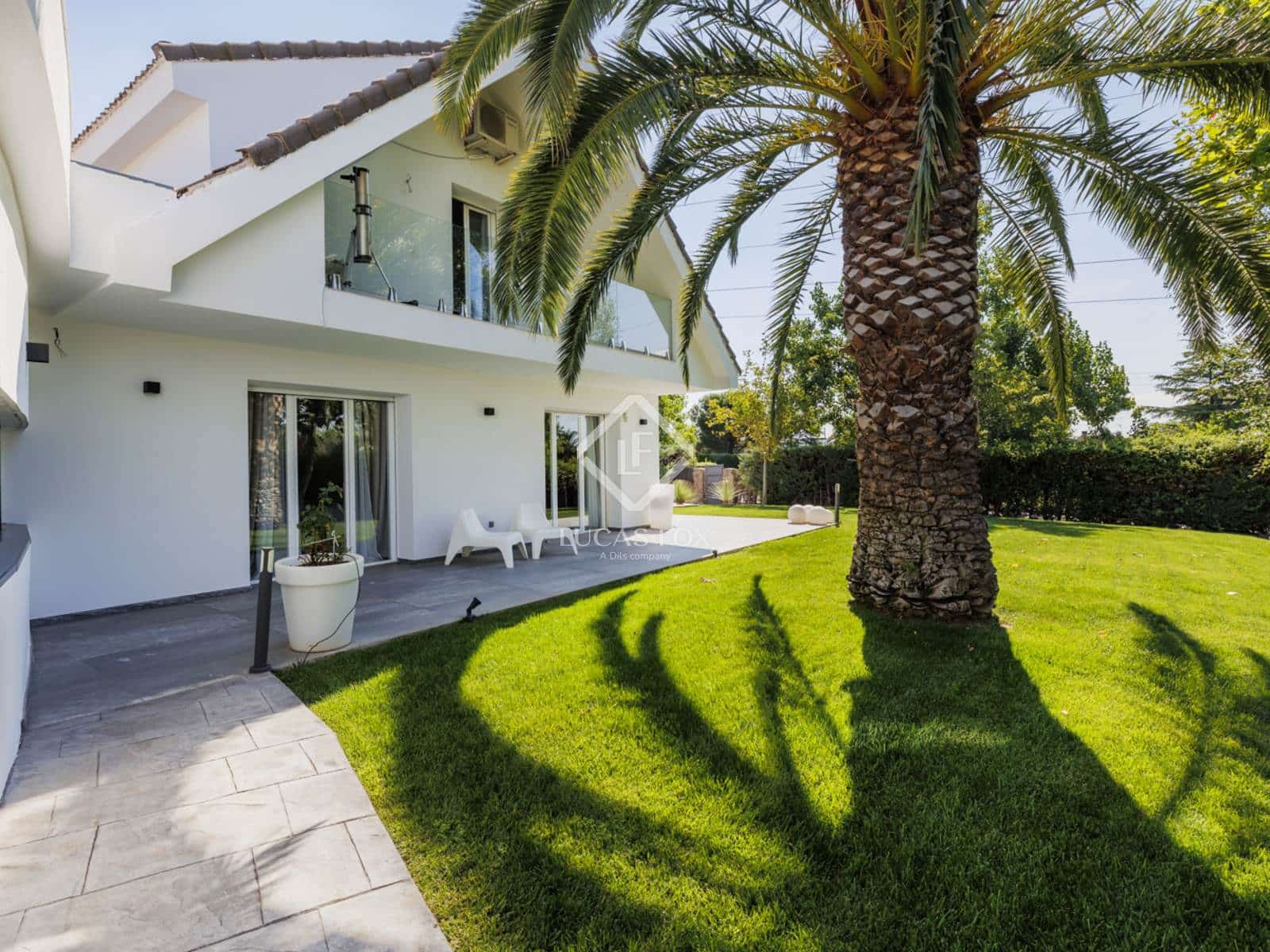 5 soverom Villa til salgs i Boadilla del Monte med svømmebasseng garasje - € 2 100 000 (Ref: 9253910)