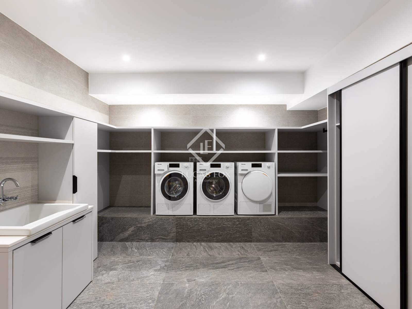 6 soveværelse Villa til salg i Montgat med swimmingpool garage - € 1.995.000 (Ref: 9254141)