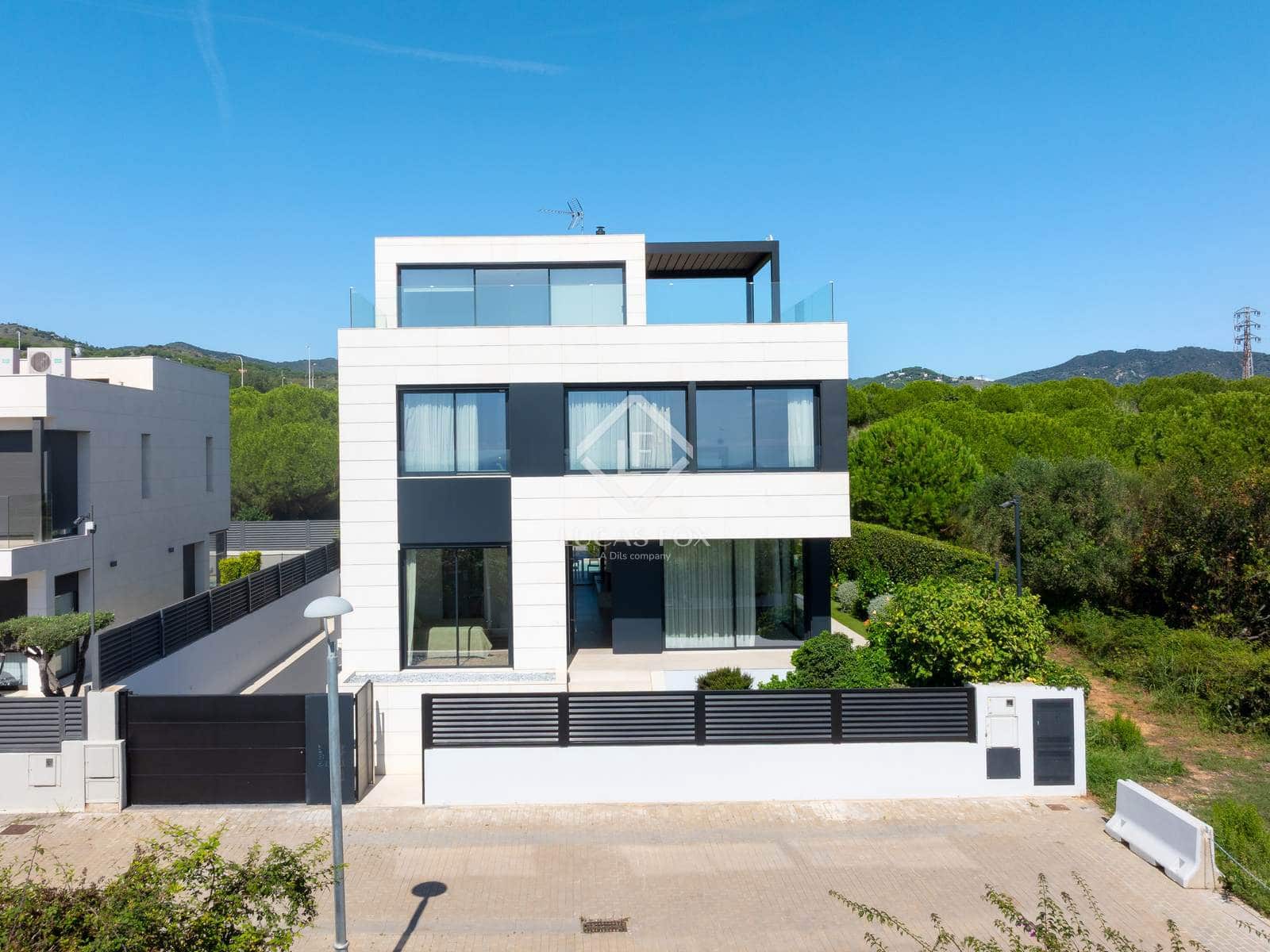 6 soveværelse Villa til salg i Montgat med swimmingpool garage - € 1.995.000 (Ref: 9254141)