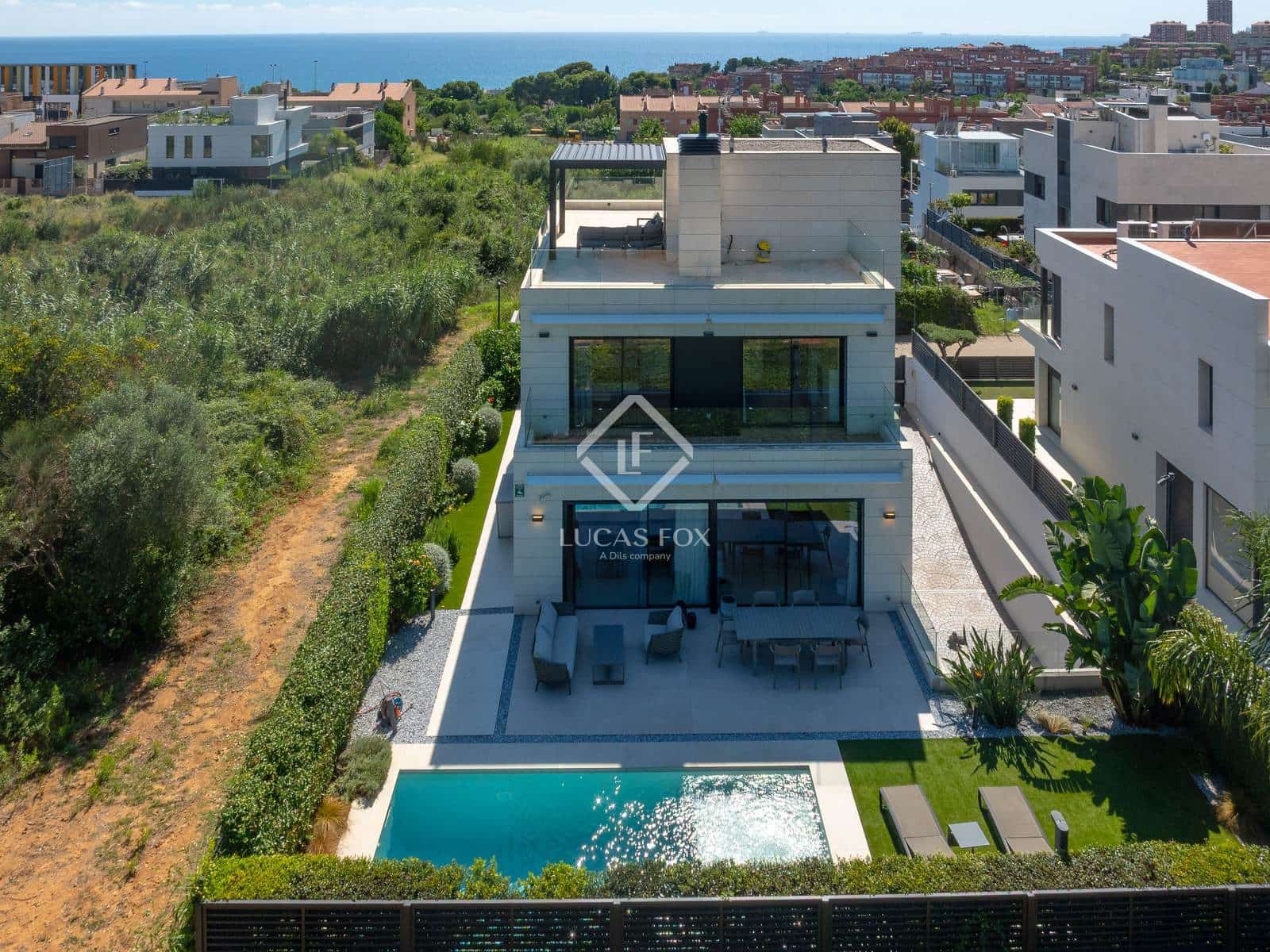 6 soveværelse Villa til salg i Montgat med swimmingpool garage - € 1.995.000 (Ref: 9254141)