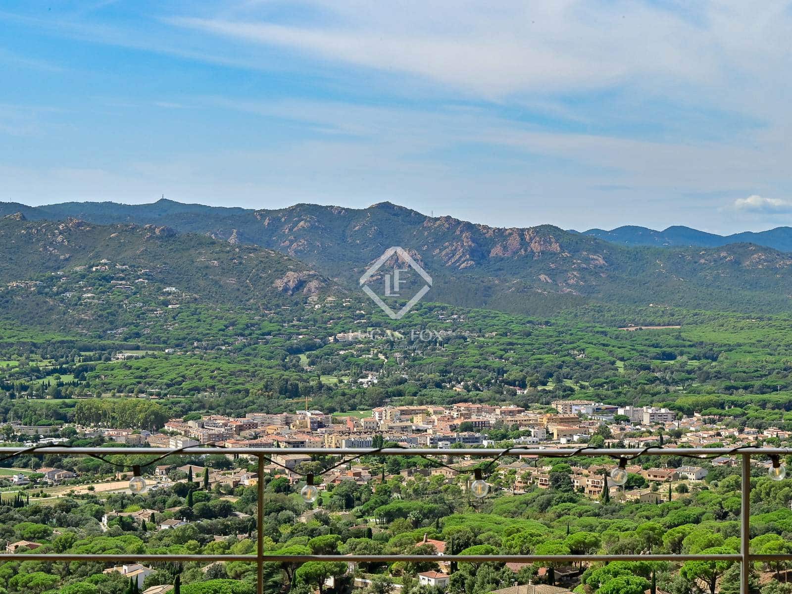 4 soveværelse Villa til salg i Santa Cristina d'Aro med swimmingpool garage - € 760.000 (Ref: 9254209)