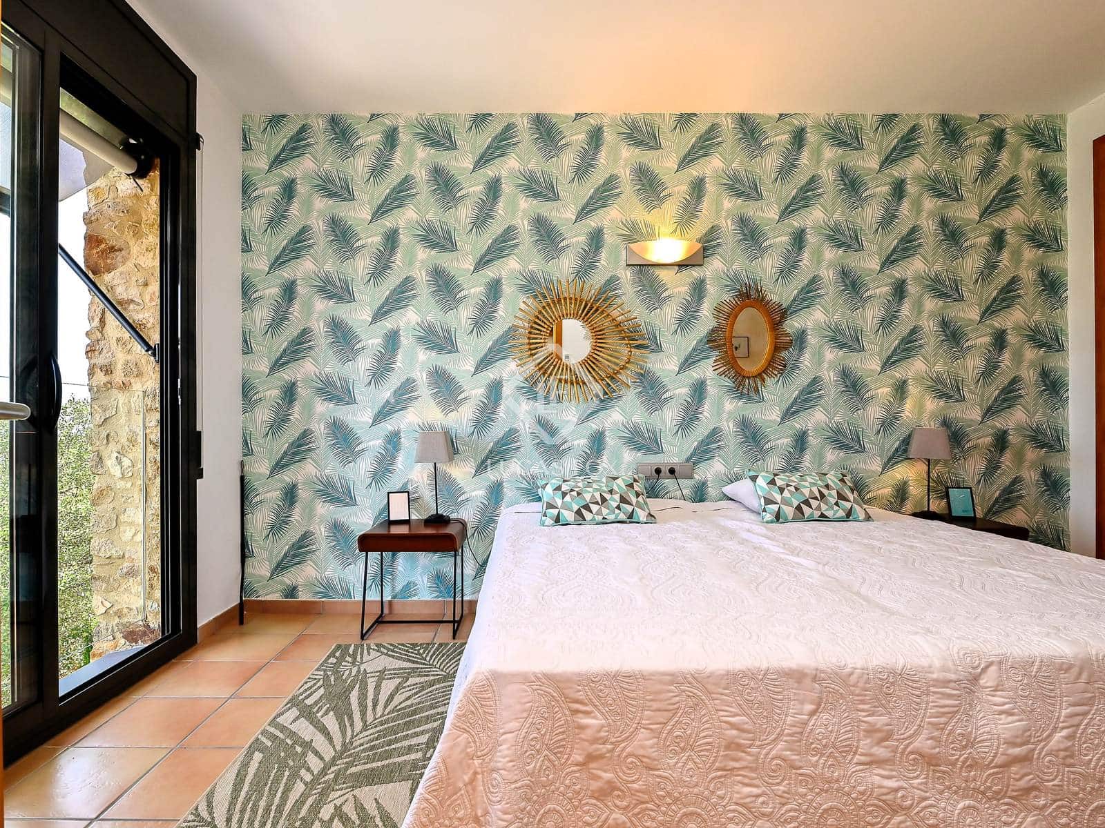 4 soveværelse Villa til salg i Santa Cristina d'Aro med swimmingpool garage - € 760.000 (Ref: 9254209)