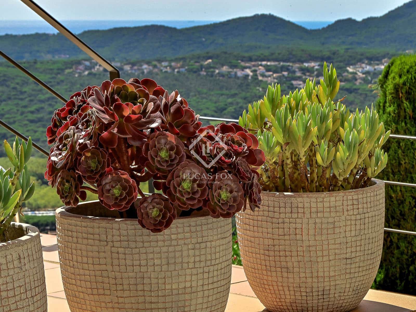 4 soveværelse Villa til salg i Santa Cristina d'Aro med swimmingpool garage - € 760.000 (Ref: 9254209)