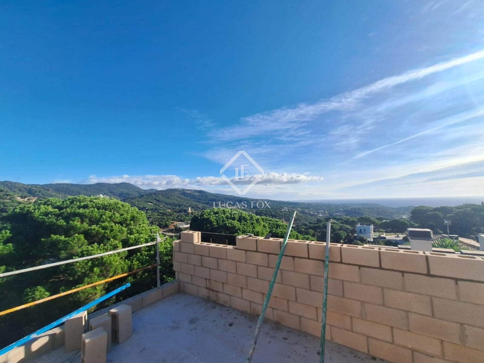 4 chambre Villa/Maison à vendre à Sant Andreu de Llavaneres avec piscine garage - 1 690 000 € (Ref: 9254466)