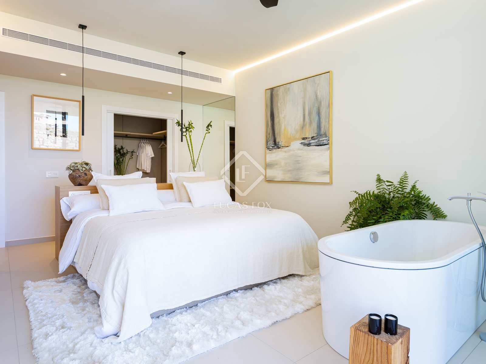 3 slaapkamer Villa te koop in Mijas met zwembad garage - € 1.300.000 (Ref: 9255479)