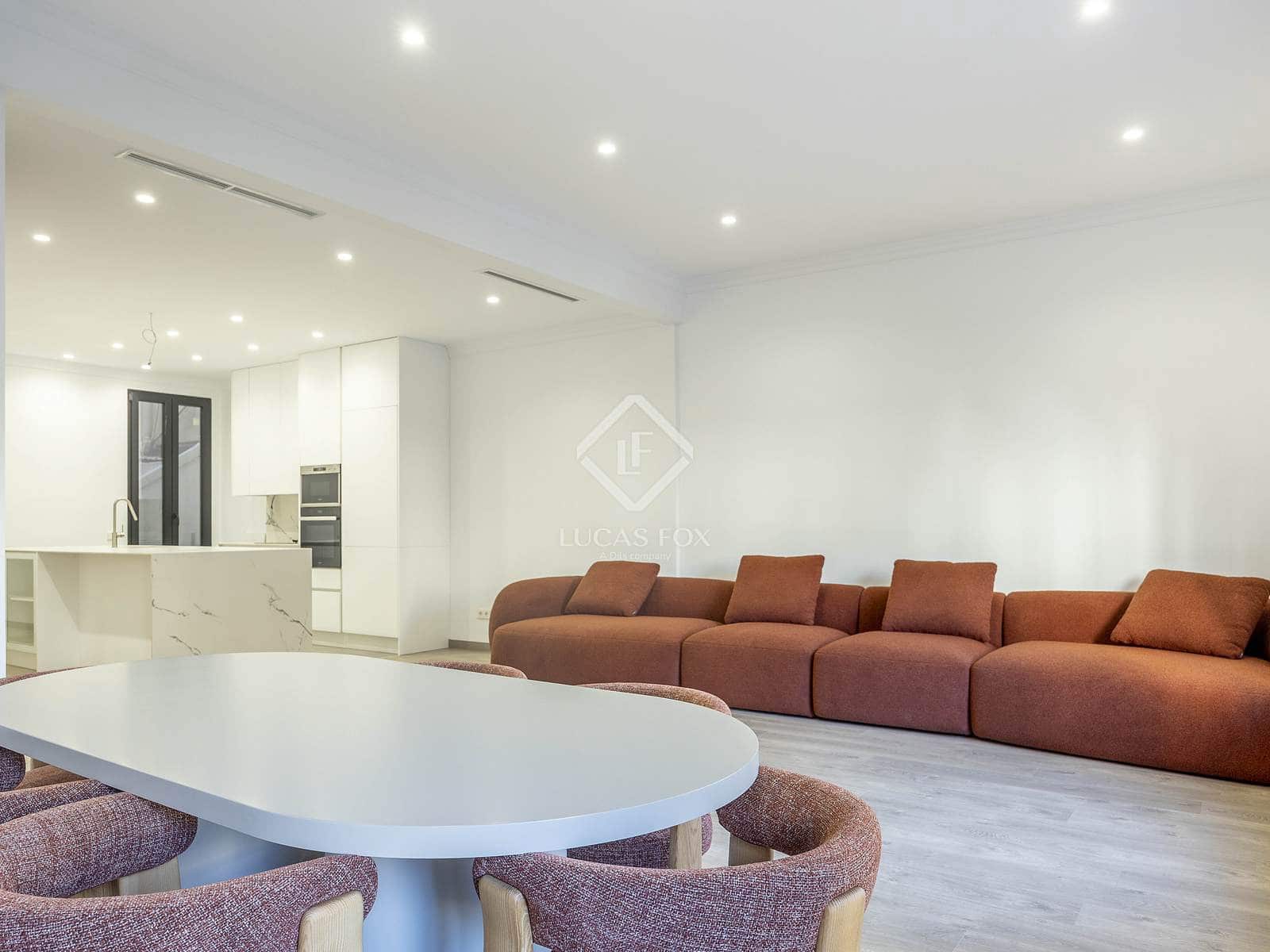 4 bedroom Apartment for sale in Valencia city - € 1,320,000 (Ref: 9256354)