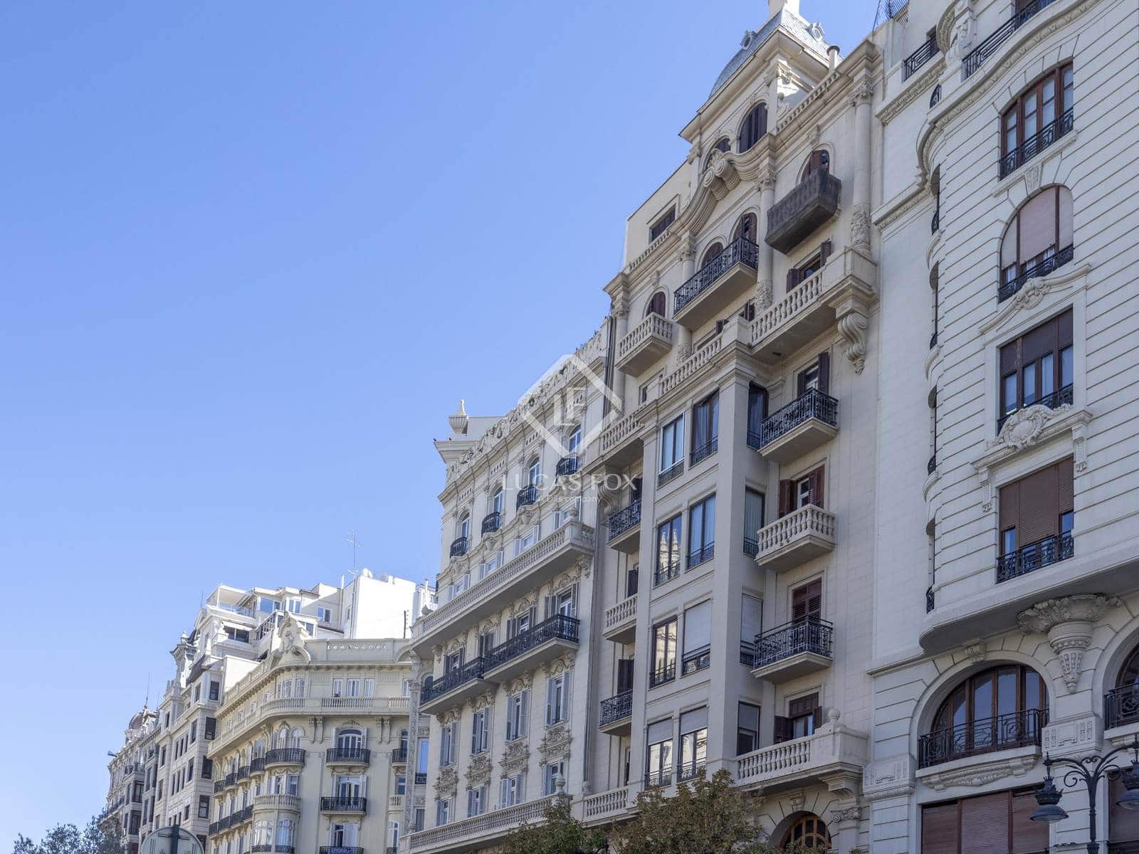 4 bedroom Apartment for sale in Valencia city - € 1,320,000 (Ref: 9256354)