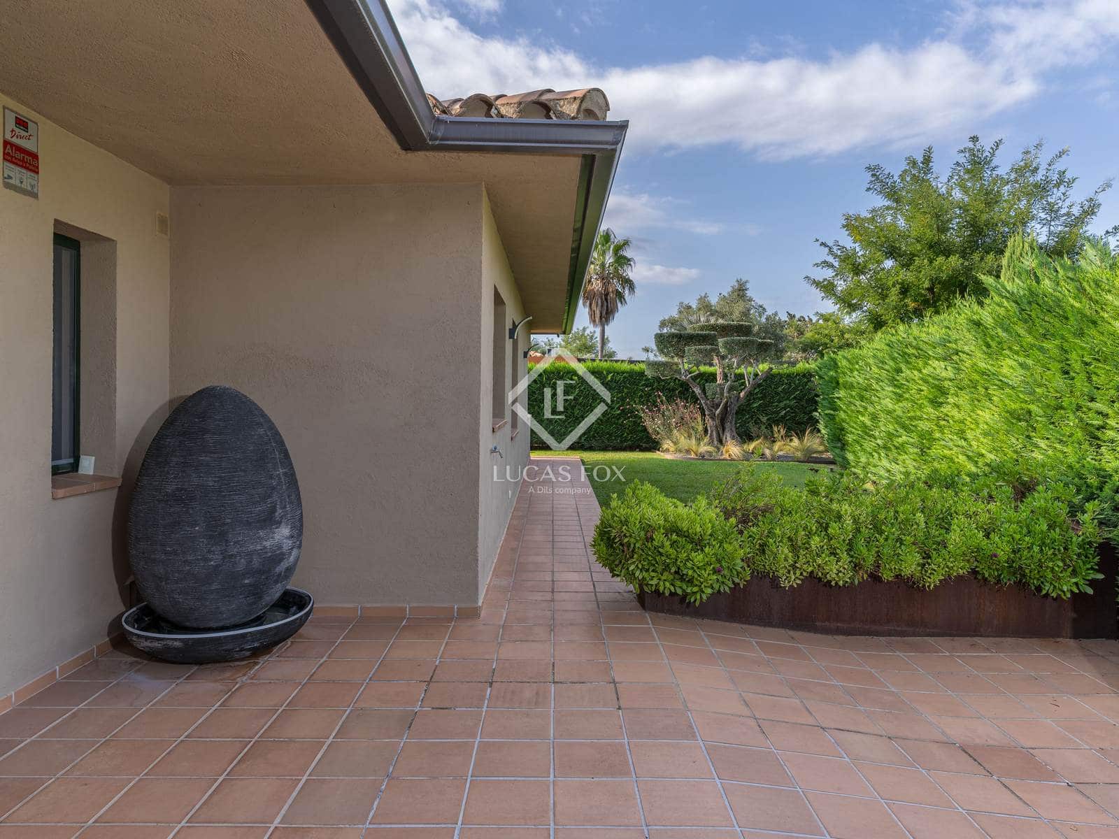 3 soverom Villa til salgs i Navata med svømmebasseng garasje - € 670 000 (Ref: 9256640)