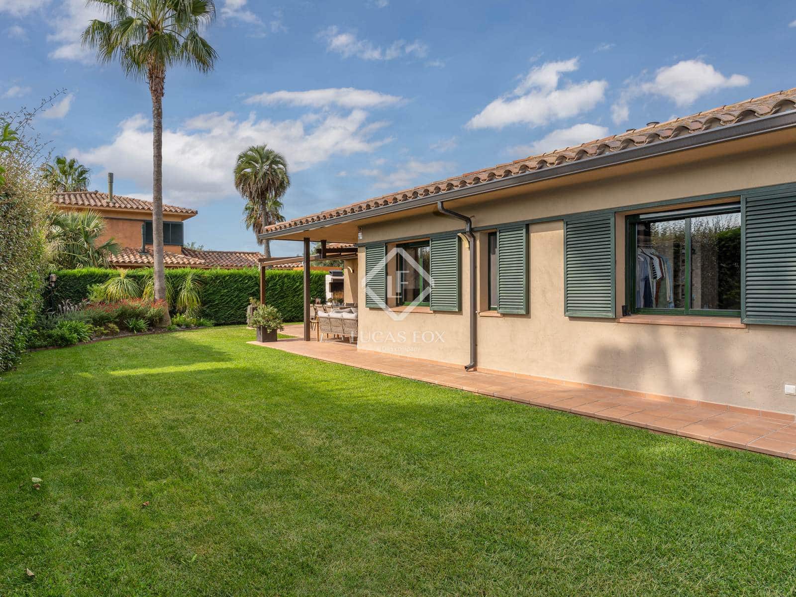 3 soverom Villa til salgs i Navata med svømmebasseng garasje - € 670 000 (Ref: 9256640)