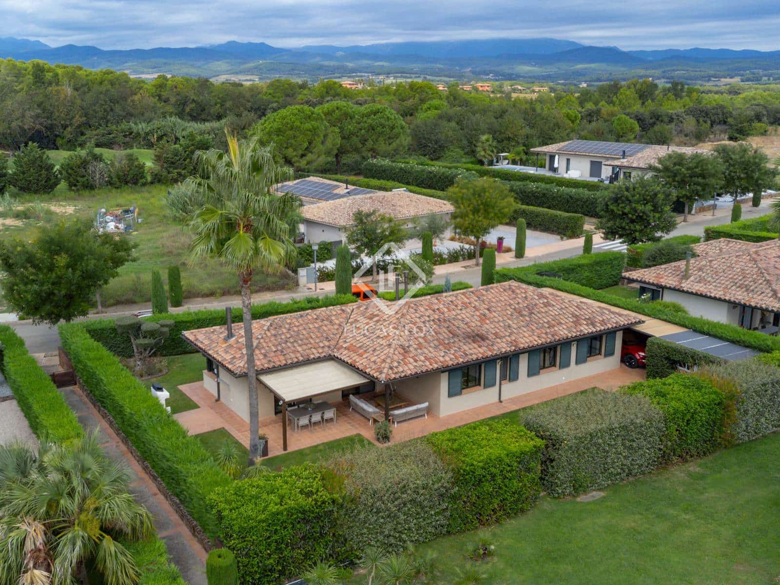 3 soverom Villa til salgs i Navata med svømmebasseng garasje - € 670 000 (Ref: 9256640)