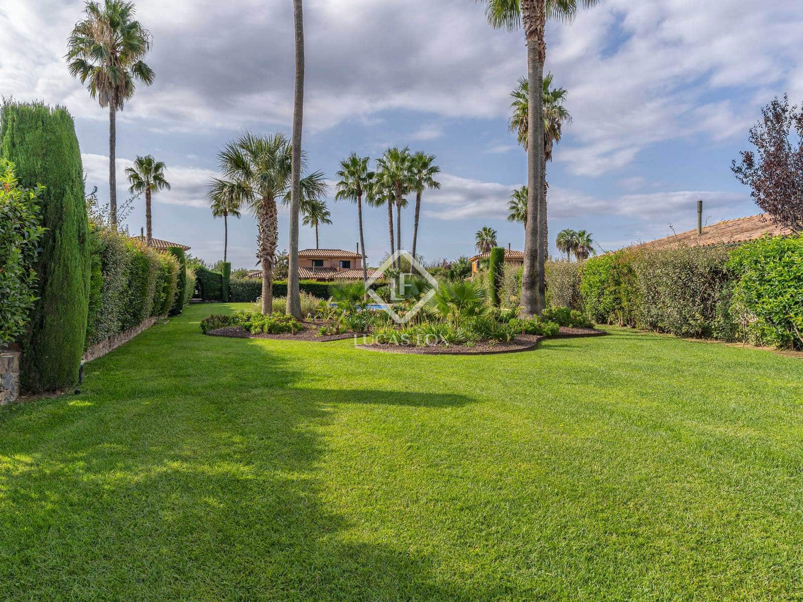 3 soverom Villa til salgs i Navata med svømmebasseng garasje - € 670 000 (Ref: 9256640)