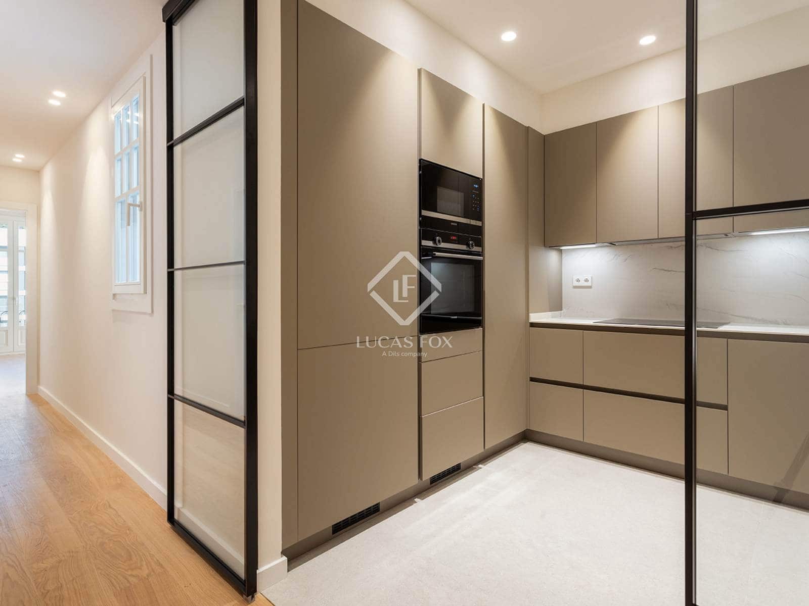 3 sypialnia Apartament do wynajęcia w Miasto Barcelona - 3 950 € (Ref: 9257995)