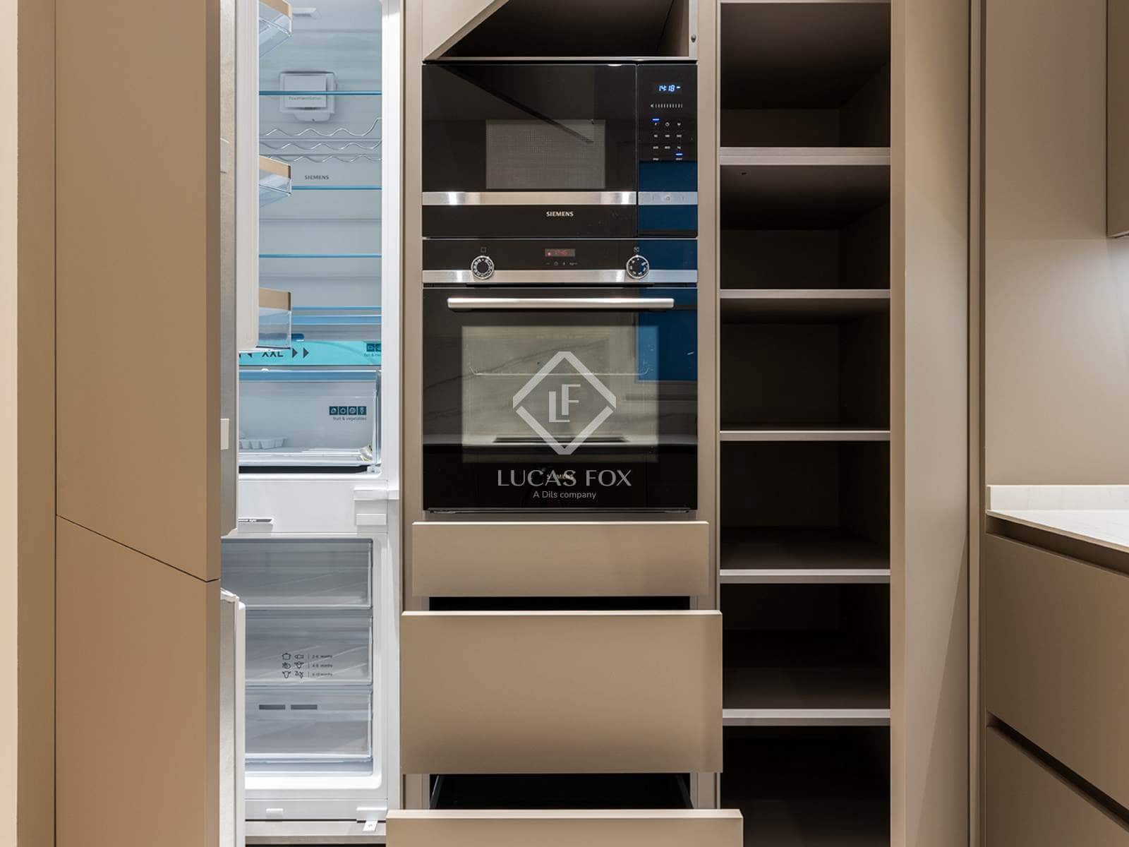 3 sypialnia Apartament do wynajęcia w Miasto Barcelona - 3 950 € (Ref: 9257995)