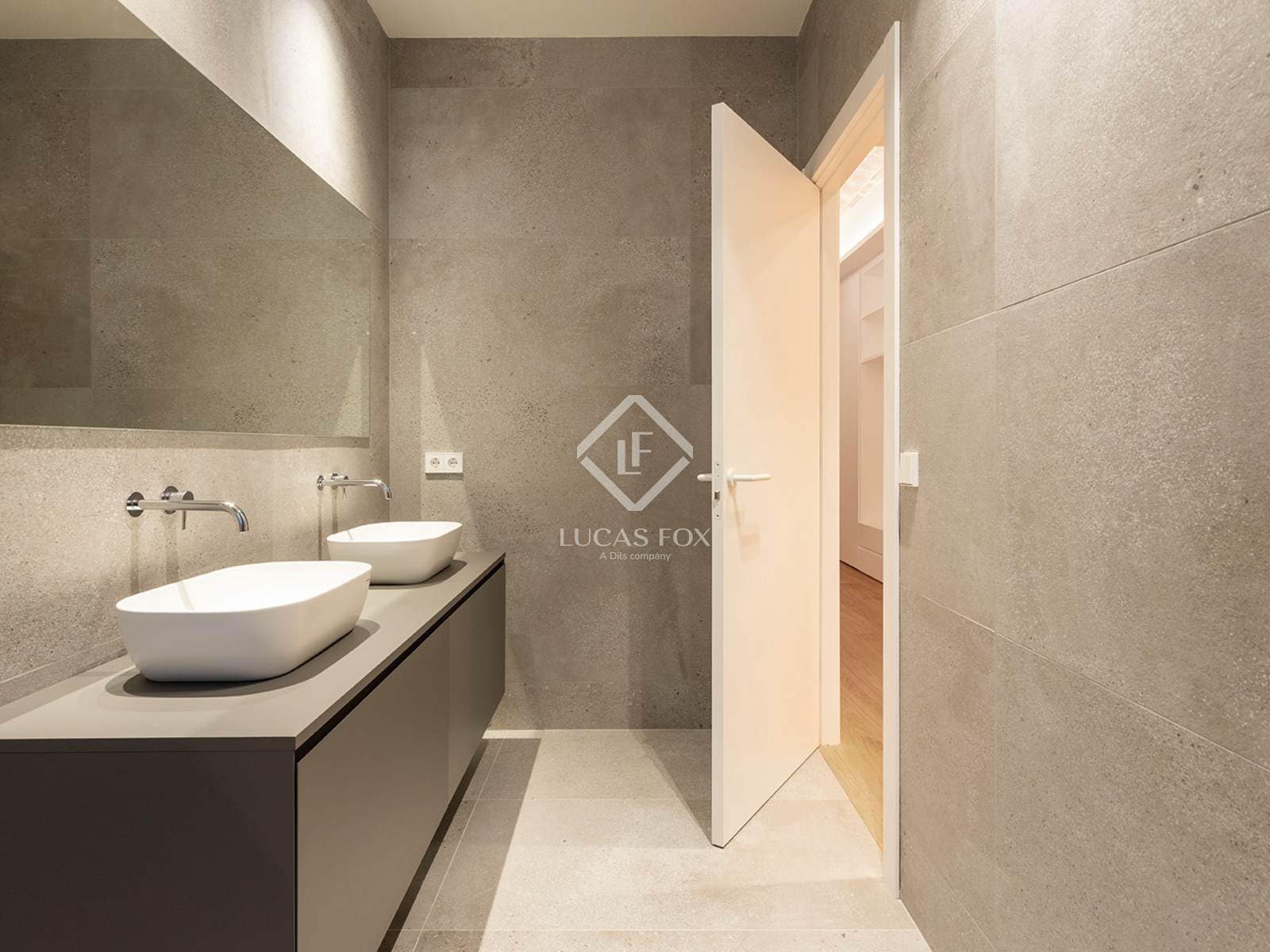 3 sypialnia Apartament do wynajęcia w Miasto Barcelona - 3 950 € (Ref: 9257995)