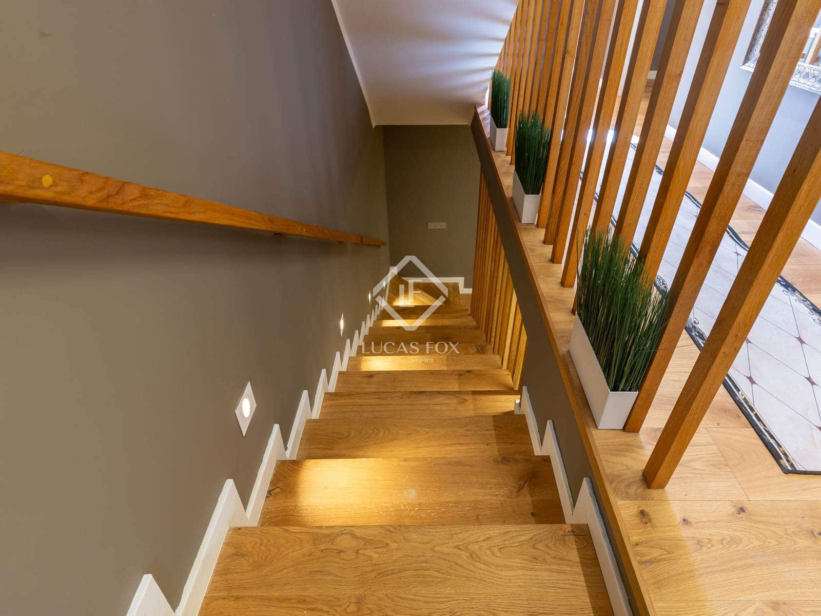 3 soveværelse Villa til salg i Esplugues de Llobregat med swimmingpool garage - € 1.250.000 (Ref: 9261836)