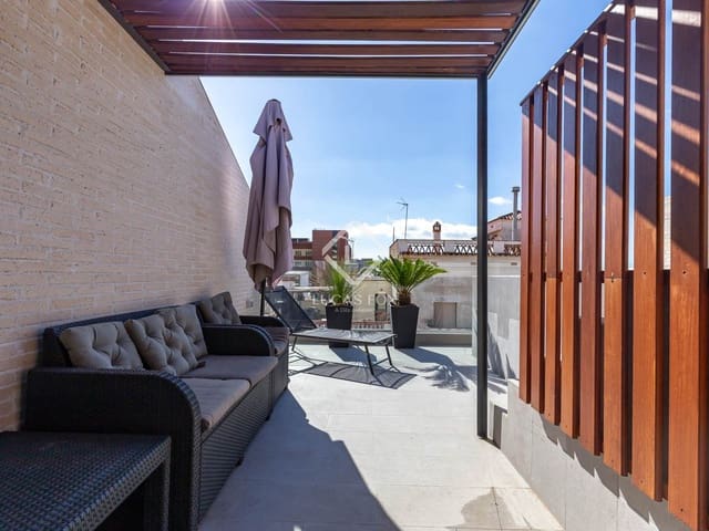 3 sypialnia Willa na sprzedaż w Esplugues de Llobregat z basenem garażem - 1 250 000 € (Ref: 9261836)