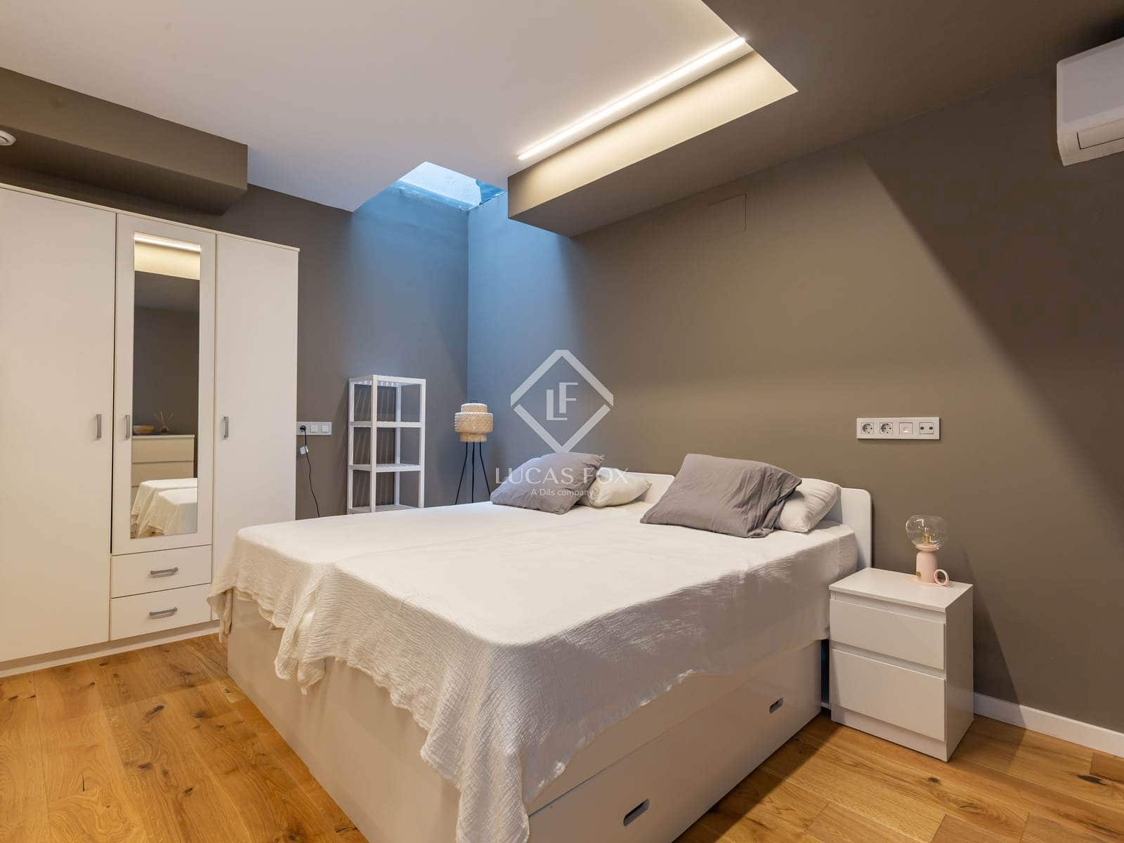 3 soveværelse Villa til salg i Esplugues de Llobregat med swimmingpool garage - € 1.250.000 (Ref: 9261836)