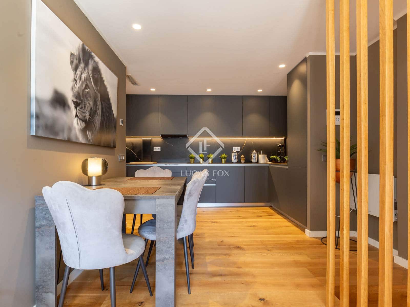 3 soveværelse Villa til salg i Esplugues de Llobregat med swimmingpool garage - € 1.250.000 (Ref: 9261836)