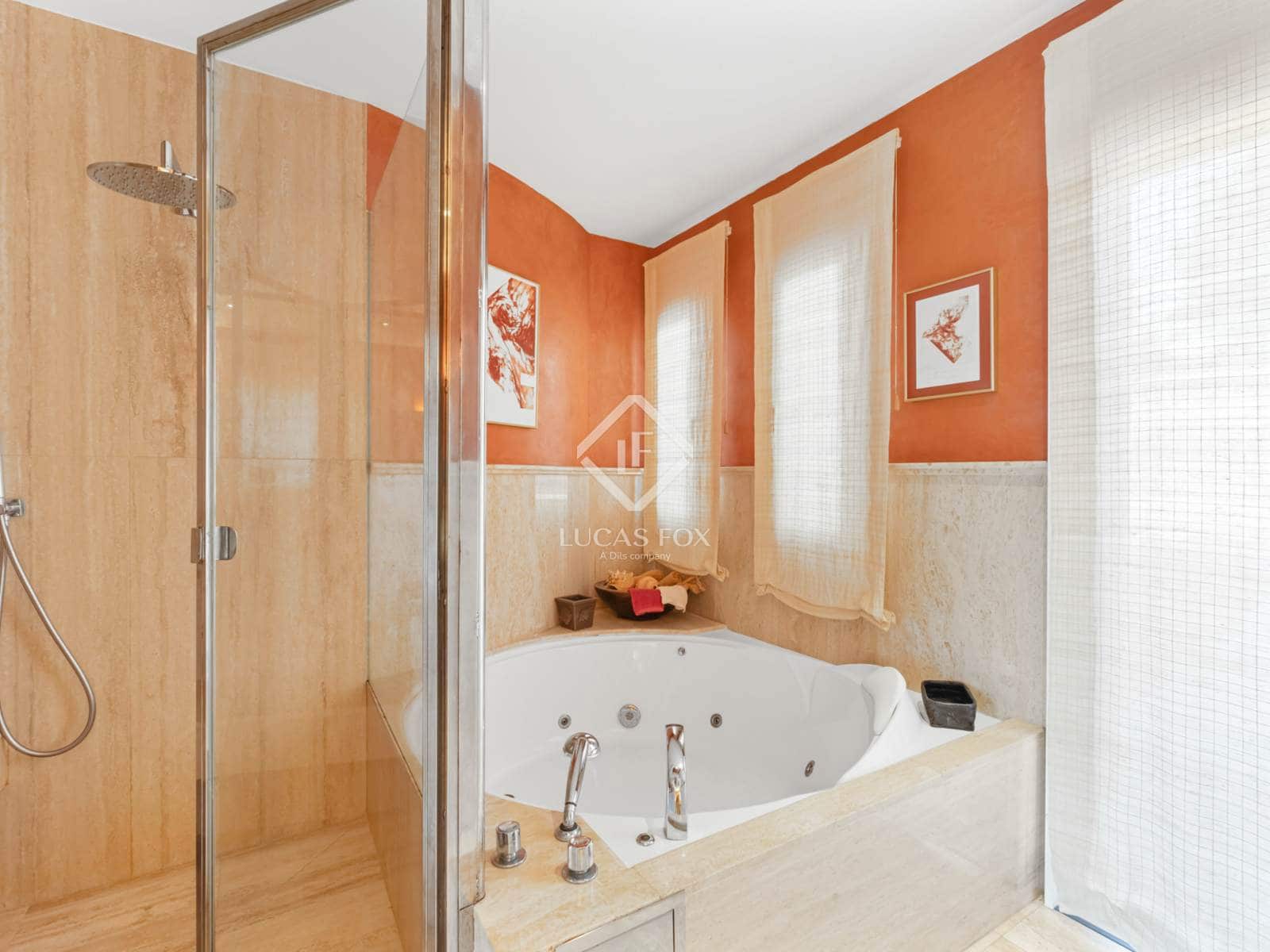 6 soveværelse Villa til salg i Alicante by med swimmingpool garage - € 3.800.000 (Ref: 9263301)