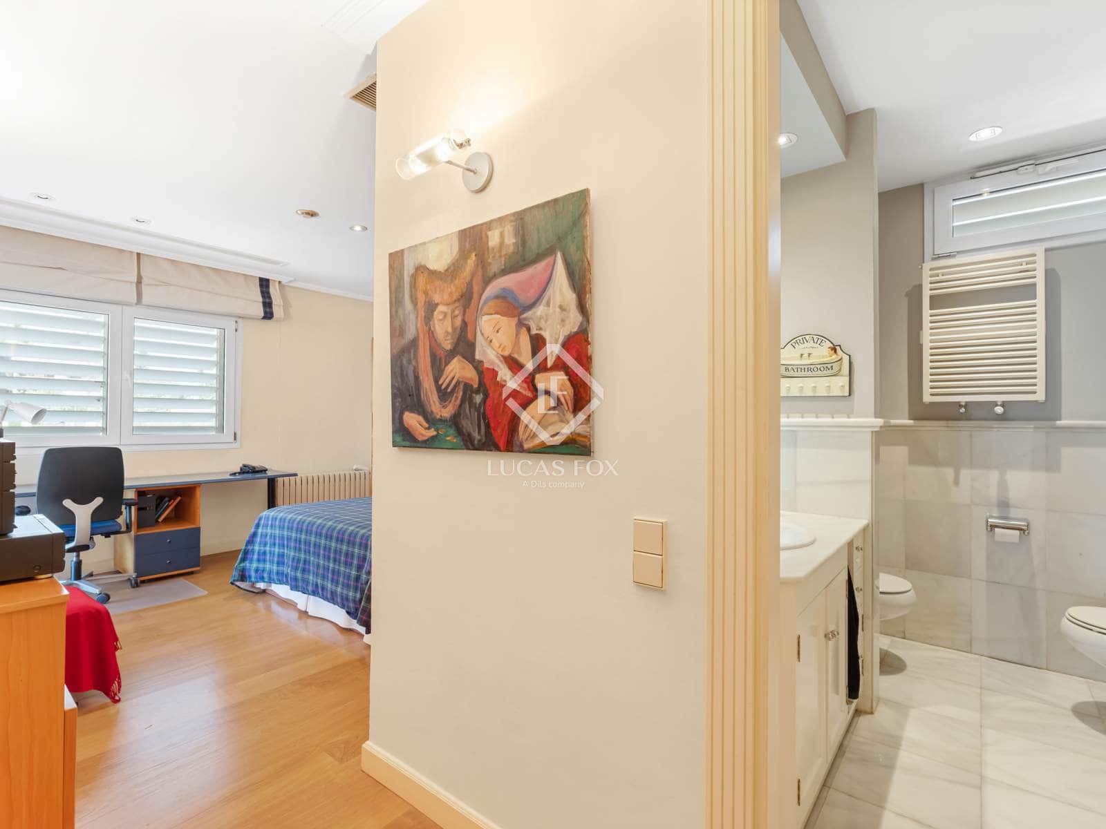 6 soveværelse Villa til salg i Alicante by med swimmingpool garage - € 3.800.000 (Ref: 9263301)