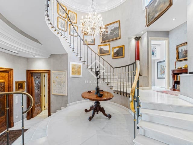 6 soveværelse Villa til salg i Alicante by med swimmingpool garage - € 3.800.000 (Ref: 9263301)