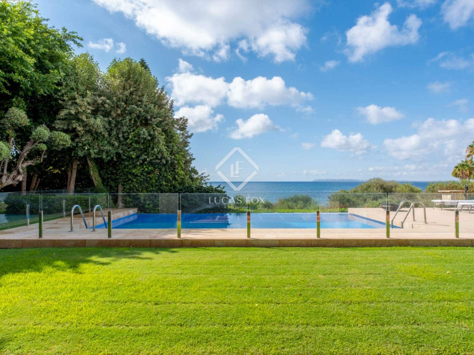 6 soveværelse Villa til salg i Alicante by med swimmingpool garage - € 3.800.000 (Ref: 9263301)