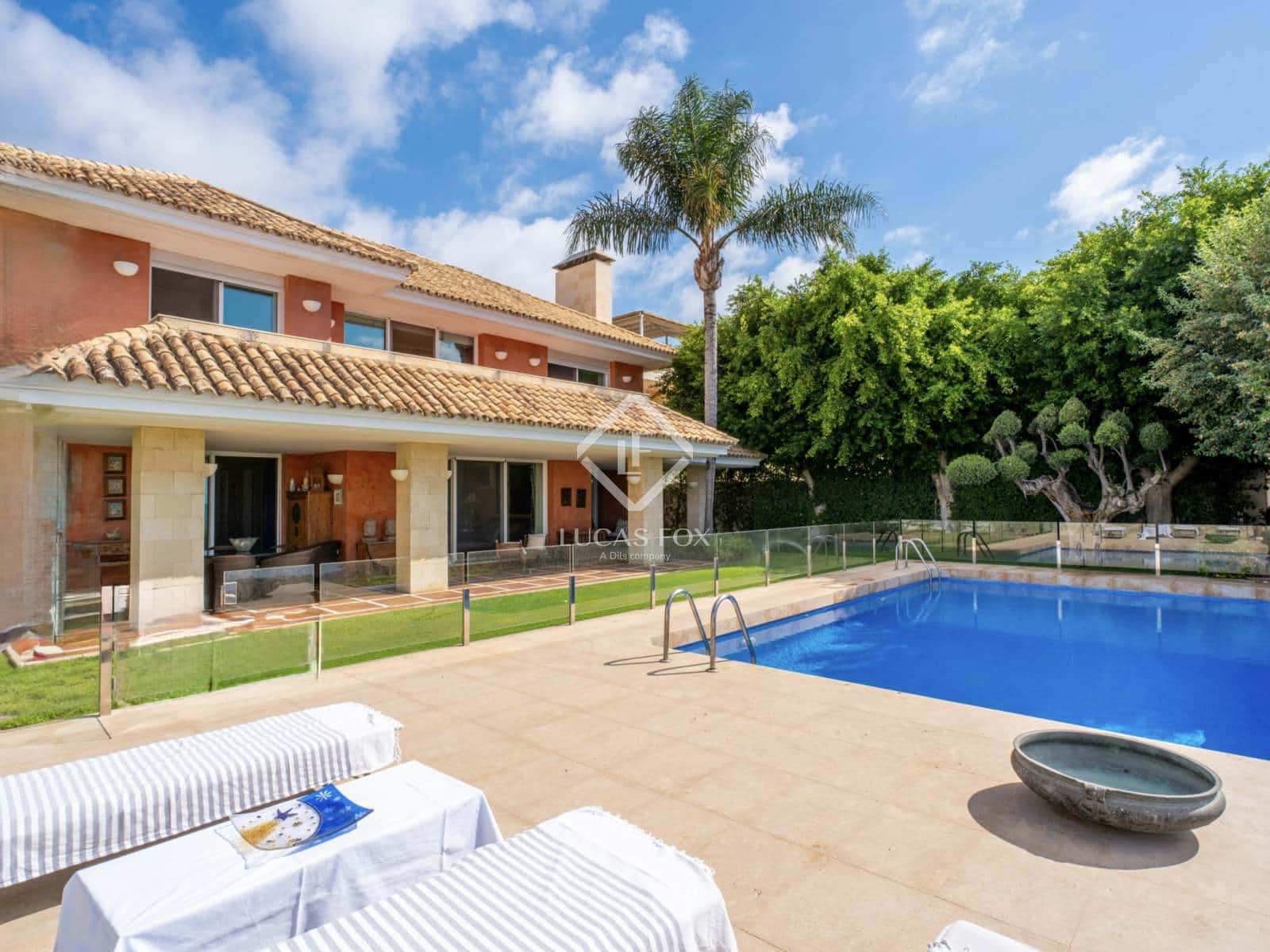 6 soveværelse Villa til salg i Alicante by med swimmingpool garage - € 3.800.000 (Ref: 9263301)