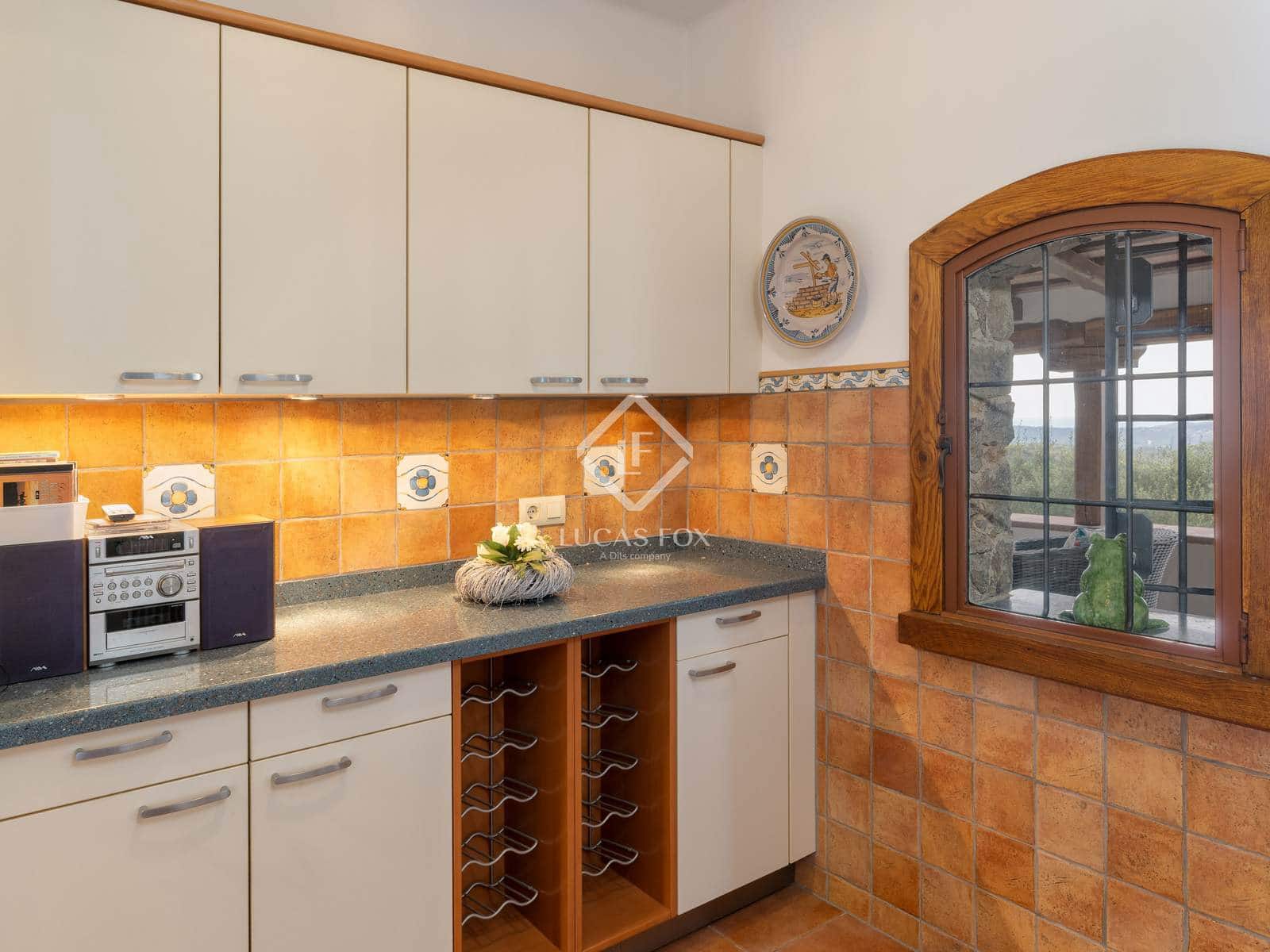 5 makuuhuone Huvila myytävänä paikassa Santa Cristina d'Aro mukana uima-altaan 
autotalli - 1 795 000 € (Ref: 9263302)