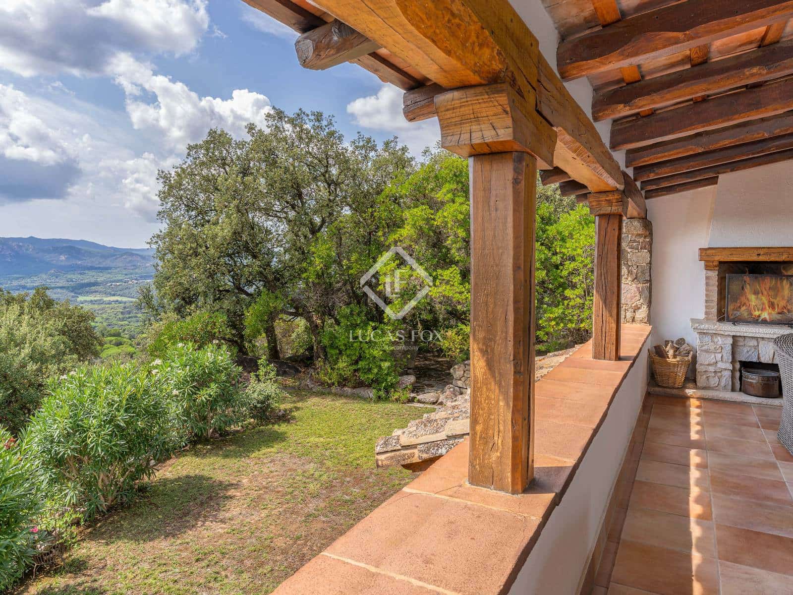 5 makuuhuone Huvila myytävänä paikassa Santa Cristina d'Aro mukana uima-altaan 
autotalli - 1 795 000 € (Ref: 9263302)