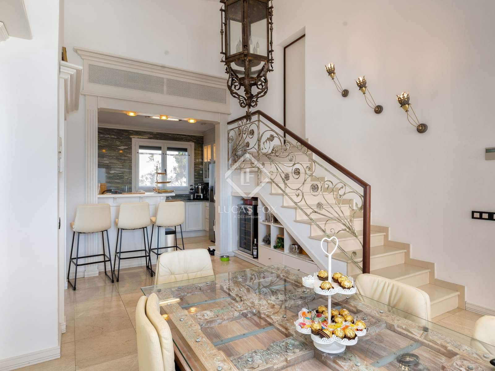 4 sypialnia Willa na sprzedaż w Roses z basenem garażem - 2 550 000 € (Ref: 9263372)