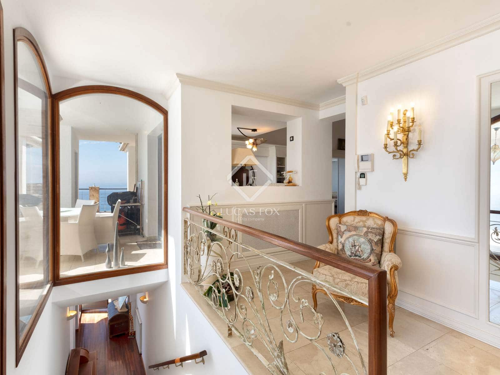 4 sypialnia Willa na sprzedaż w Roses z basenem garażem - 2 550 000 € (Ref: 9263372)