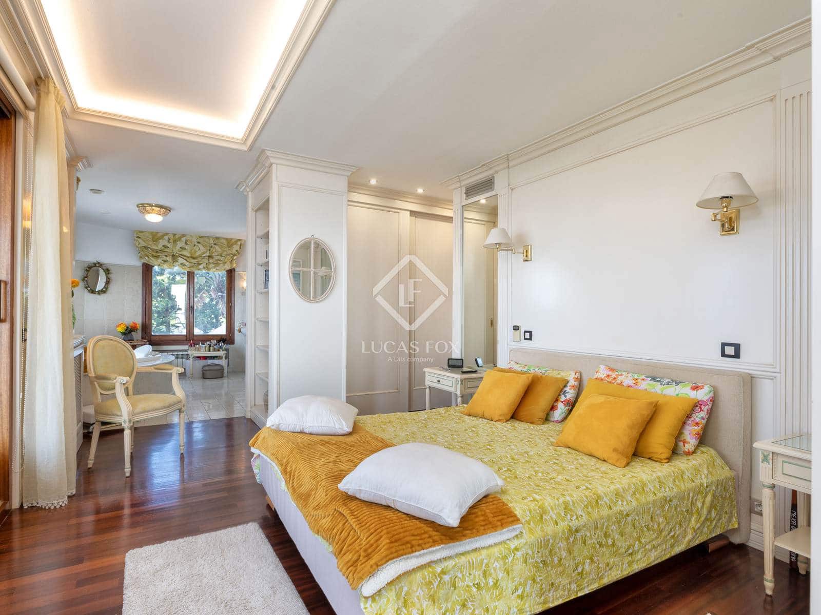 4 sypialnia Willa na sprzedaż w Roses z basenem garażem - 2 550 000 € (Ref: 9263372)