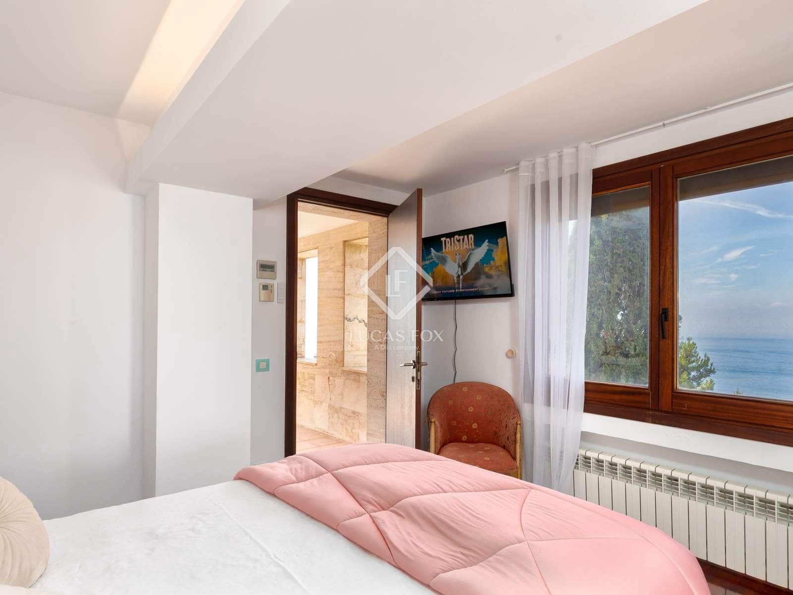 4 sypialnia Willa na sprzedaż w Roses z basenem garażem - 2 550 000 € (Ref: 9263372)