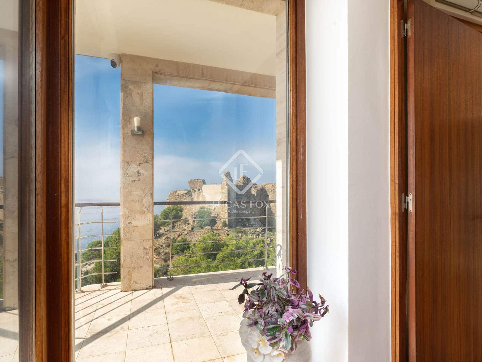 4 sypialnia Willa na sprzedaż w Roses z basenem garażem - 2 550 000 € (Ref: 9263372)